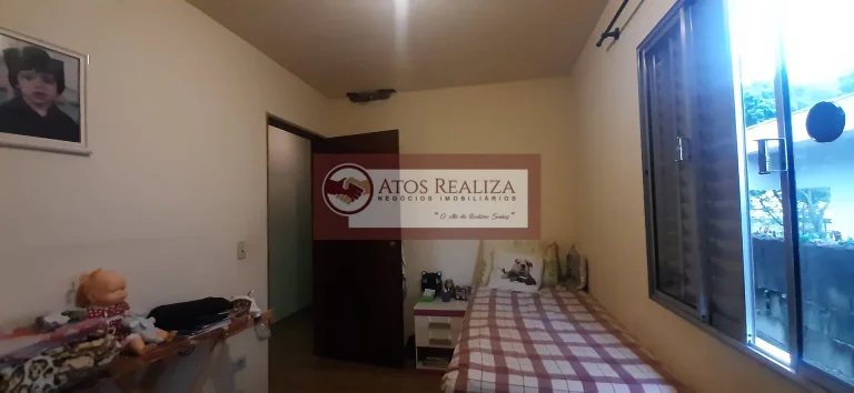 Imagem Sobrado de 140m² com 3 dormitórios e 2 banheiros à venda em Jardim Beatriz - São Paulo por R$450.000