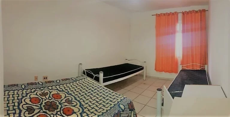 Imagem Cobertura Duplex, 04 Quartos, 02 Suites, Sala c/ 02 Ambientes, 02 Vagas de Garagem, Avenida Oceânica, Praia do Morro, Guarapari - ES