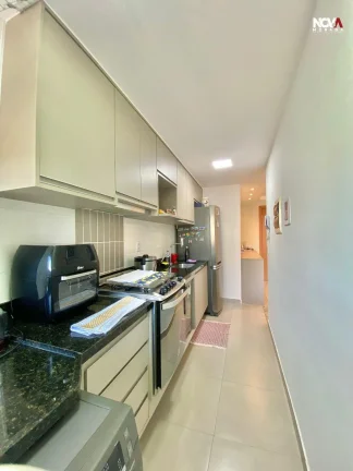 Imagem Esse Ã© um daqueles apartamentos em que vocÃª dÃ¡ aquela espreguiÃ§ada e, em dois quarteirÃµes, estÃ...