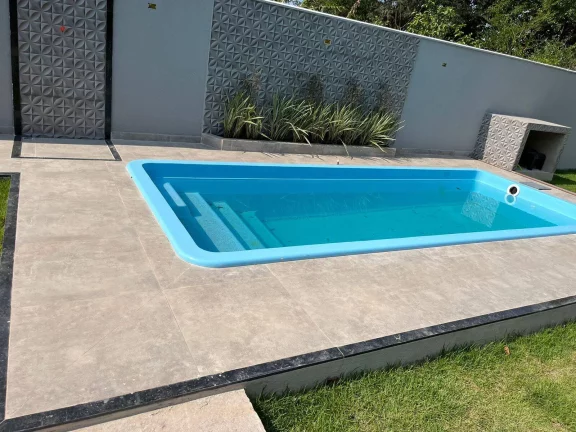Imagem Casa estilo contemporâneo com 3 quartos sendo 2 suítes