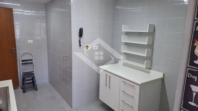 Imagem Apartamento Impecável no Condomínio Bretanha - Rio2 | 81m² | Andar Alto |