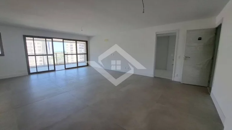 Imagem Raridade Golf Olímpico- 4 quartos -187m²- Andar baixo