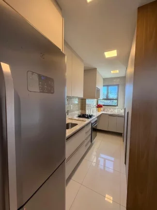 Imagem A 5ª Avenida Imóveis selecionou esse lindo apartamento, totalmente reformado no BARRA THE PLACE: 2/4, suite, 70,01 m², andar alto R$890.000,00