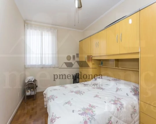 Imagem Apartamento em ótima localização, piso de madeira. Living para 2 ambientes, lavabo, 3 dormitório...