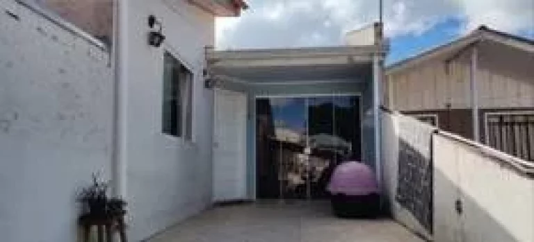 Imagem Casa com 3 Quartos na Fazenda Rio Grande - Gralha Azul