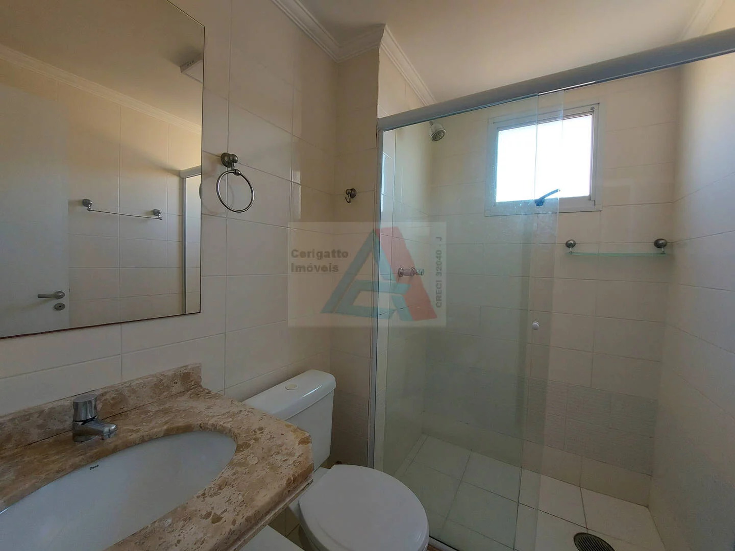 Imagem Apartamento com 3 dormitórios em condomínio Fechado, Vila Alzira em Santo A