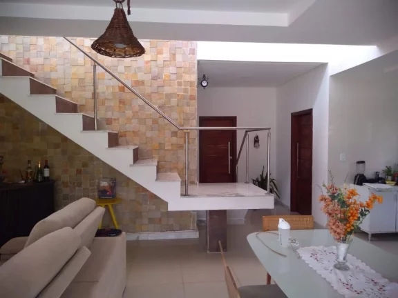 Imagem Casa à venda no Condomínio Portal do Sol - Amplo espaço, 6 quartos e 5 vagas de garagem!