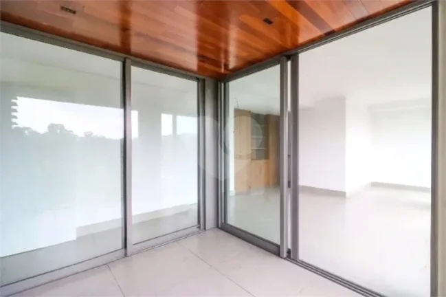 Imagem Apartamento para alugar com 1 quarto, sendo 1 suíte, no condomínio Varanda Cidade Jardim, São Paulo - SP