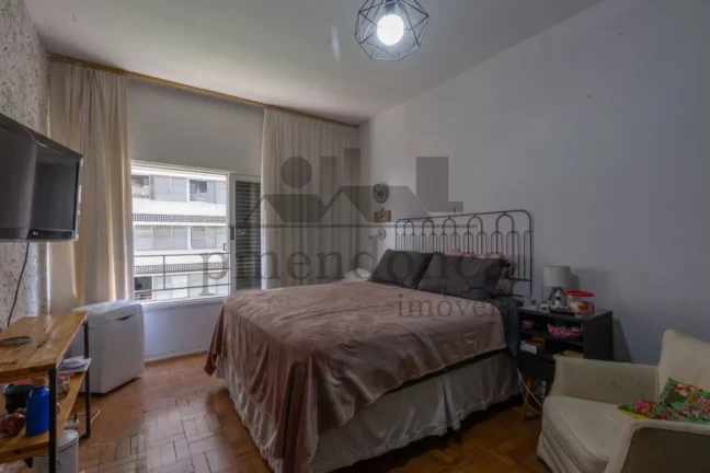 Imagem Apartamento Av Higienópolis com 185m², 3 dormitórios (1 suíte) e 1 vaga com manobrista.