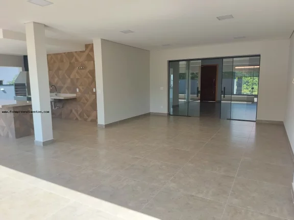 Imagem Casa em Condomínio para Venda em Limeira, Residencial Florisa, 3 dormitórios, 3 suítes, 2 banheiros, 6 vagas