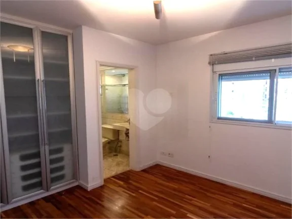 Imagem Apartamento à venda com 4 quartos, sendo 4 suítes, no condomínio Mont Blanc, São Paulo - SP