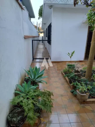Imagem EXCELENTE CASA TÉRREA MOBILIADA E EQUIPADA COM 4 DORMITORIOS NO EMBARE