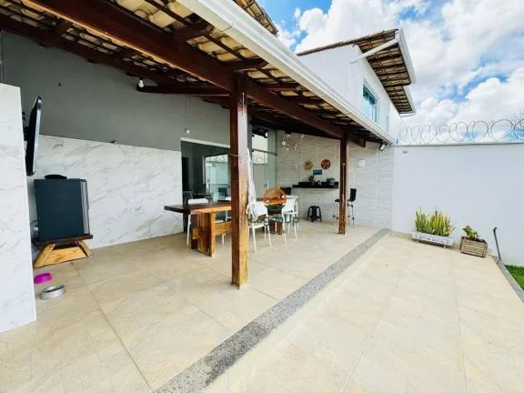 Imagem Casa com 3 dormitórios à venda, 128 m² por R$ 759.000,00 - Jardim Imperial - Lagoa Santa/MG