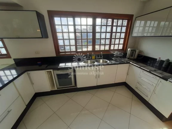 Imagem Casa á venda - 360m² - 4 suítes - 3 vagas - Alphaville - Barueri