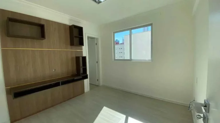 Imagem Apartamento com 3 dormitórios sendo 3 suítes e 2 vagas de garagem em Balneário Camboriú/SC