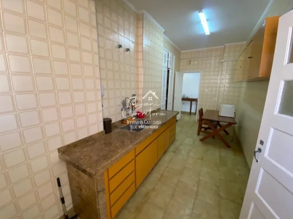 Imagem Apartamento frente mar Pitangueiras: 3 Quartos, 1 Suíte, 2 Salas, 3 Banheiros, 2 Vagas de Garagem, 240m².