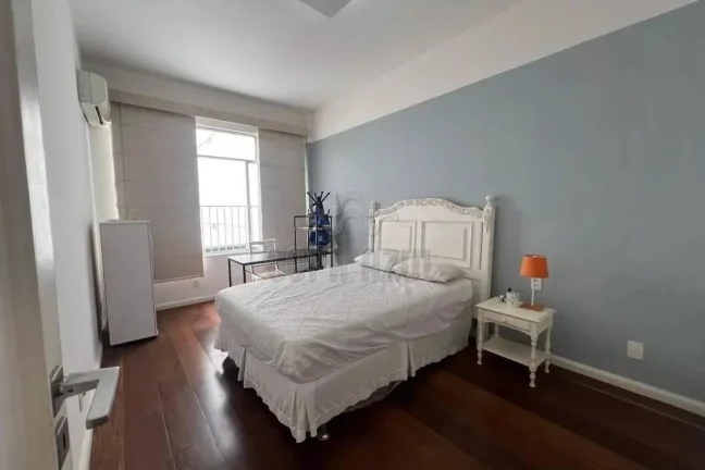 Imagem Copacabana - Residencial › Apartamento com 3 quarto(s) a Venda
