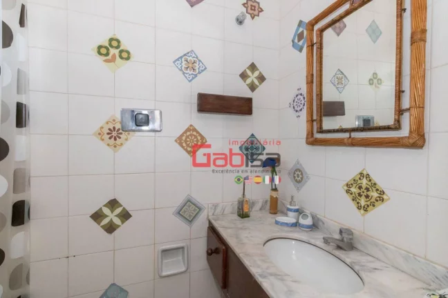 Imagem Casa com 4 dormitórios à venda, 250 m² por R$ 2.650.000,00 - Marina - Armação dos Búzios/RJ