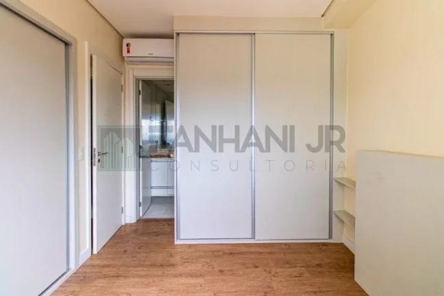 Imagem Imperdível apartamento de 2 quartos com suíte e 2 vagas em Pinheiros, São Paulo-SP: agende sua visita agora!