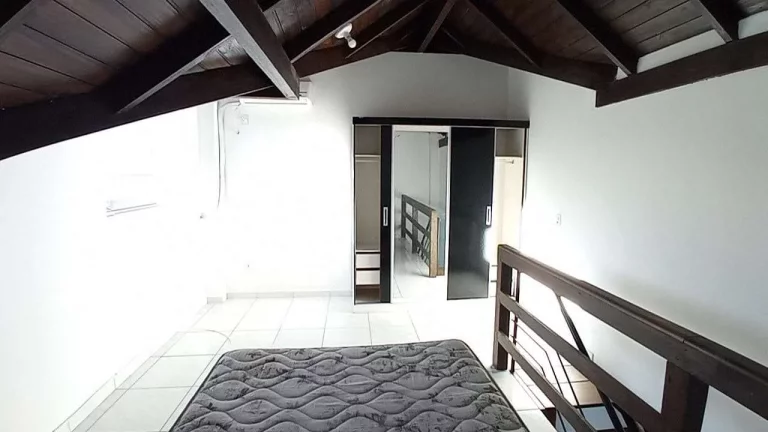 Imagem Apartamento Duplex 1 Dormitório com 40m2, Garagem, 600m da UFSC, Aceita Pets. Carvoeira/Saco dos Limões. Florianópolis/SC.