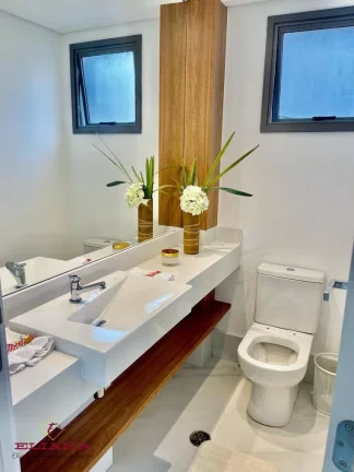 Imagem Cobertura em São Paulo, Vila Nova Conceição, com 2 quartos, 160m²
