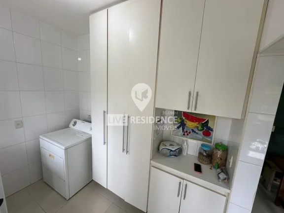 Imagem Excelente casa térrea com 4 suítes no Village das Palmeiras!