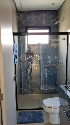 Imagem Casa em Condomínio a Venda no bairro Residencial e Empresarial Alphaville - Ribeirão Preto, SP
