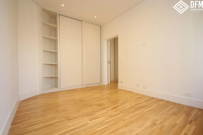 Imagem Apartamento com 3 Dormitorio(s) localizado(a) no bairro Moema em São Paulo / Mato Grosso do Sul Ref.:44495