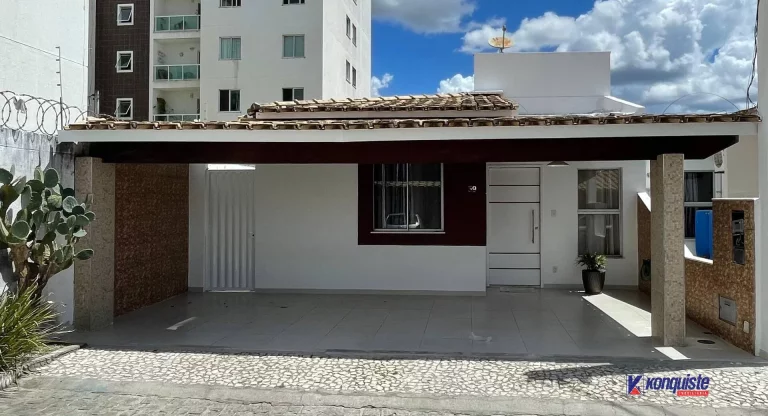 Imagem CASA À VENDA COM 3 QUARTOS, SENDO UM SUÍTE