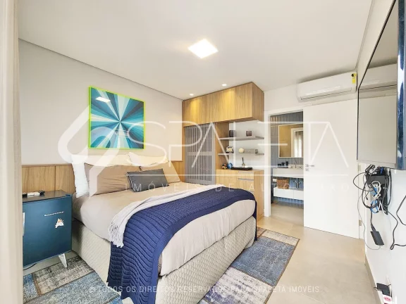 Imagem Magnífica residência totalmente mobiliada, decorada e com elevador à venda em Riviera de São Lourenço