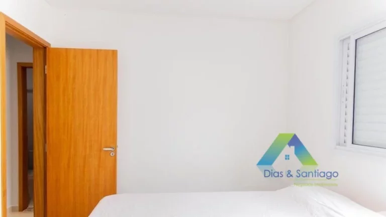 Imagem SANTO ANDRÉ Apartamento 72 metros, 2 dormitórios sendo 1 suíte, 1 vaga com ótima localização e valor.