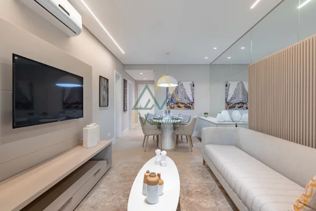Imagem Apartamento Alto Padrão à venda Centro Curitiba PR