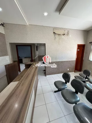 Imagem Prédio 113M², estacionamento, ideal para clinicas e escritórios em geral!