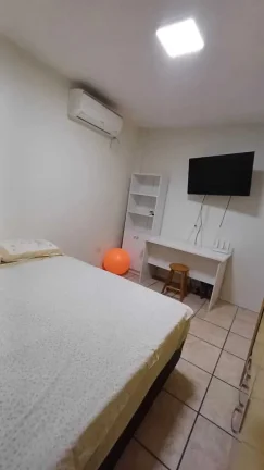Imagem Apartamento com 2 dormitórios sendo 1 suíte e 1 vaga no Centro de Balneário Camboriú/SC