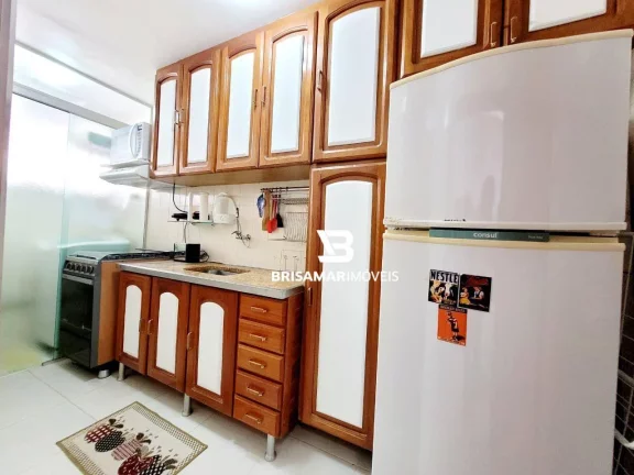 Imagem PITANGUEIRAS- UMA QUADRA DO COM VISTINHA PARA A PRAIA , GARAGEM NO PRÉDIO, TOTALMENTE REFORMADO.
