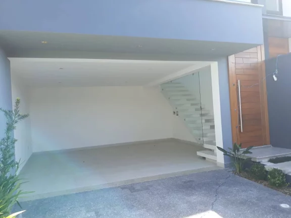Imagem Geminado Sobrado Alto Padrão Floresta