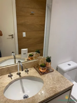 Imagem Belíssimo apartamento mobiliado no miolo da Granja Viana