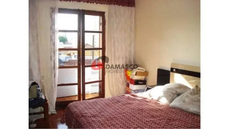 Imagem Sobrado à venda 3 Quartos, 1 Suite, 4 Vagas, 168M², Barcelona, São Caetano do Sul - SP