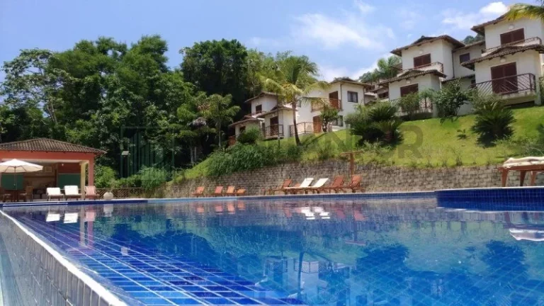Imagem Excelente Casa de Alto Padrão Mobiliada Com Vista Mar Em Condomínio com área de lazer completa - Praia do Curral. 4 quartos, Sendo 4 suítes; Sala de