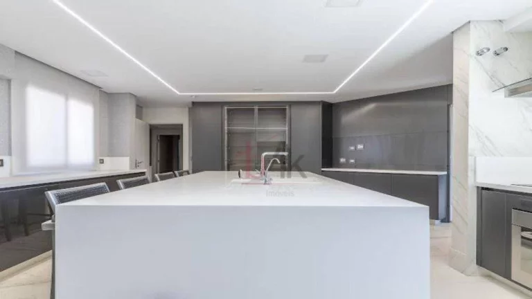 Imagem Cobertura Duplex de Luxo com 4 Quartos e Piscina Privativa à Venda no Campo Belo