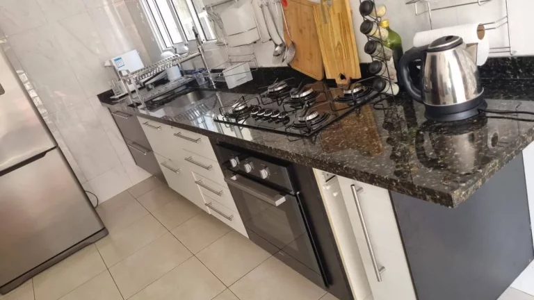 Residencial Villa D`este 4 quartos - Oportunidade Unica !!!