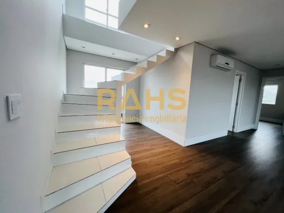 Imagem Ampla Cobertura Duplex com 172 m² Privativos no Santo Antônio. Imagine viver em um espaço amplo e...