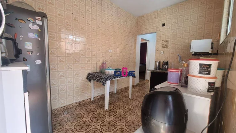 Imagem Apartamento com 2 dormitórios à venda, 70 m² por R$ 350.000 - Embaré - Santos/SP