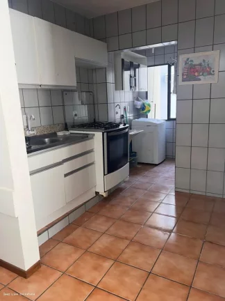 Imagem Apartamento para Venda em Itapema, Meia Praia, 2 dormitórios, 1 suíte, 2 banheiros, 1 vaga
