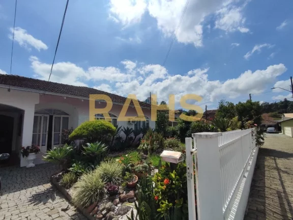 Imagem Casa Plana em regiÃ£o nobre do ANITA GARIBALDI, conta com 187m2 de Ã¡rea privativa e AVERBADA. O imÃ...