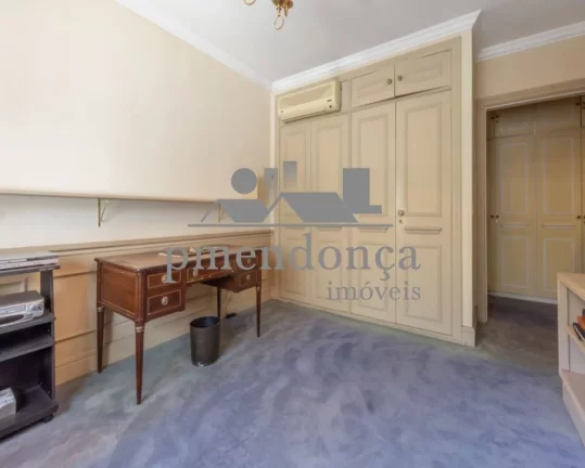 Imagem Apartamento com 4 quartos e 5 banheiros à venda, 515m² por