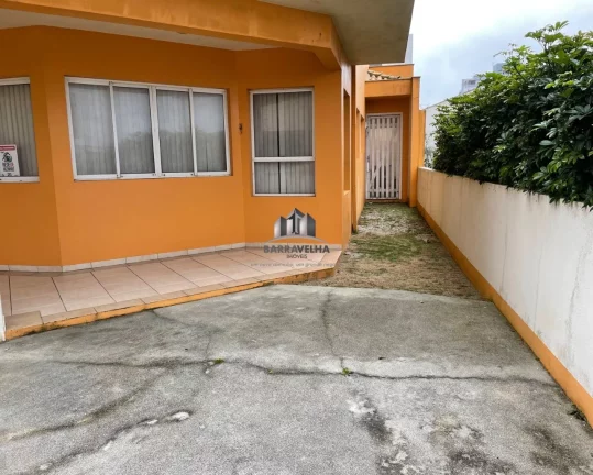 Imagem CASA RESIDENCIAL em Barra Velha - SC, Centro