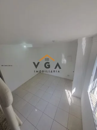 Imagem Sobrado para Venda em São Paulo, Itaquera, 2 dormitórios, 1 banheiro, 1 vaga
