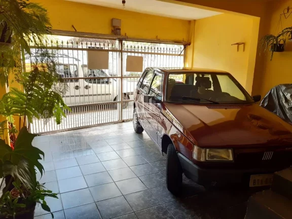 Imagem São 2 Casas, 5 e 3 Cômodos, Principal Térrea, 2 Vagas com portão automático, na Excelente Vila Emílio, Mauá-SP