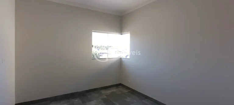 Imagem Casa para venda em Campo Grande-MS, bairro Panamá: 2 quartos, 1 suíte, 1 sala, 3 banheiros, 3 vagas de garagem, 133m².